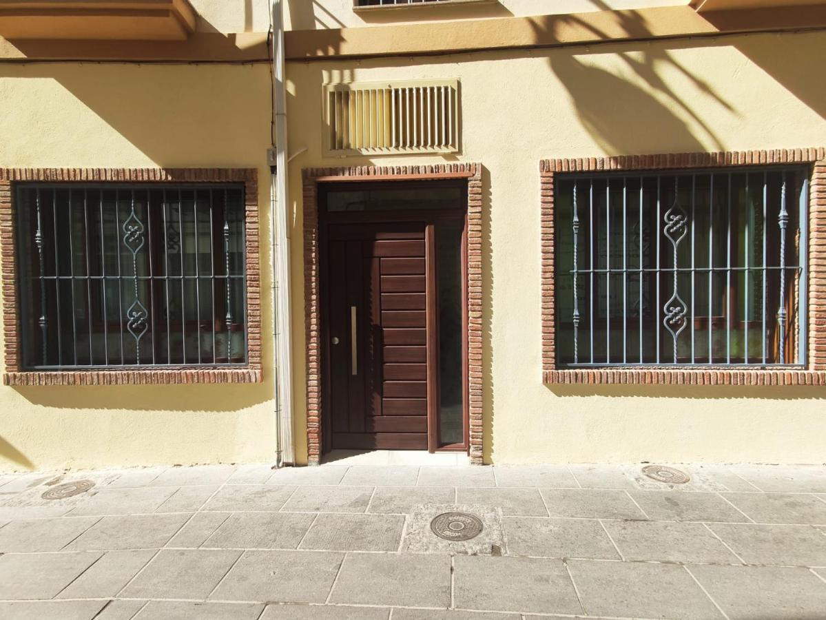 Apartamento Angustias Plaza Parking Gratis Privada Incluida アルカラ・ラ・レアル エクステリア 写真